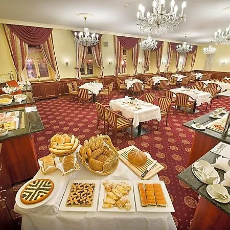 Hotel Zvon Design 5*